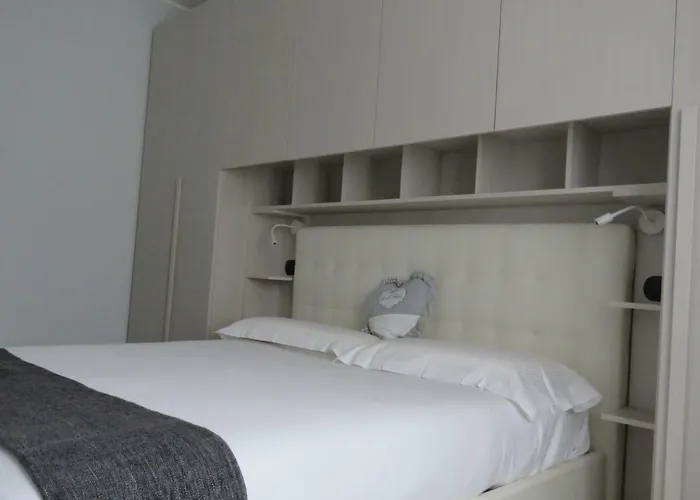 Lake Como Apartments Дом отдыха *